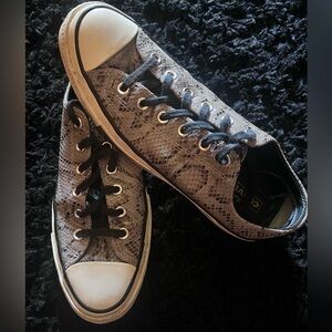 X SOLD X Converse Chuck 70 OX Low Snake Skin Print Sneakers